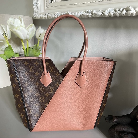 βSOLDβπLIKE NEWπ Louis Vuitton Kimono MM Monogram V Tote Bag - Picture 2 of 16